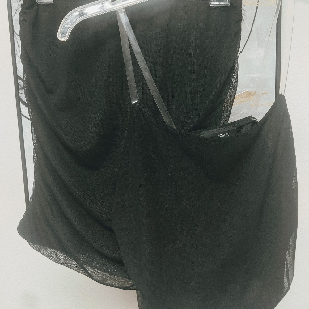 2 piece skirt outfit (L)